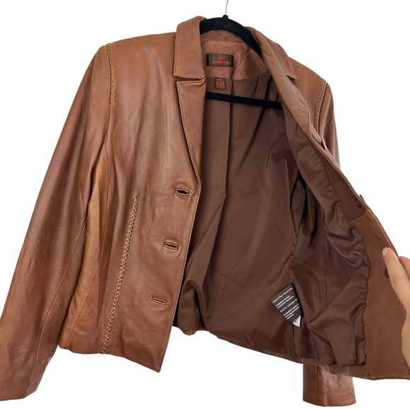Danier Authentic Vintage Brown Camel Genuine Leather Button Front Blazer size M - Picture 13 of 15